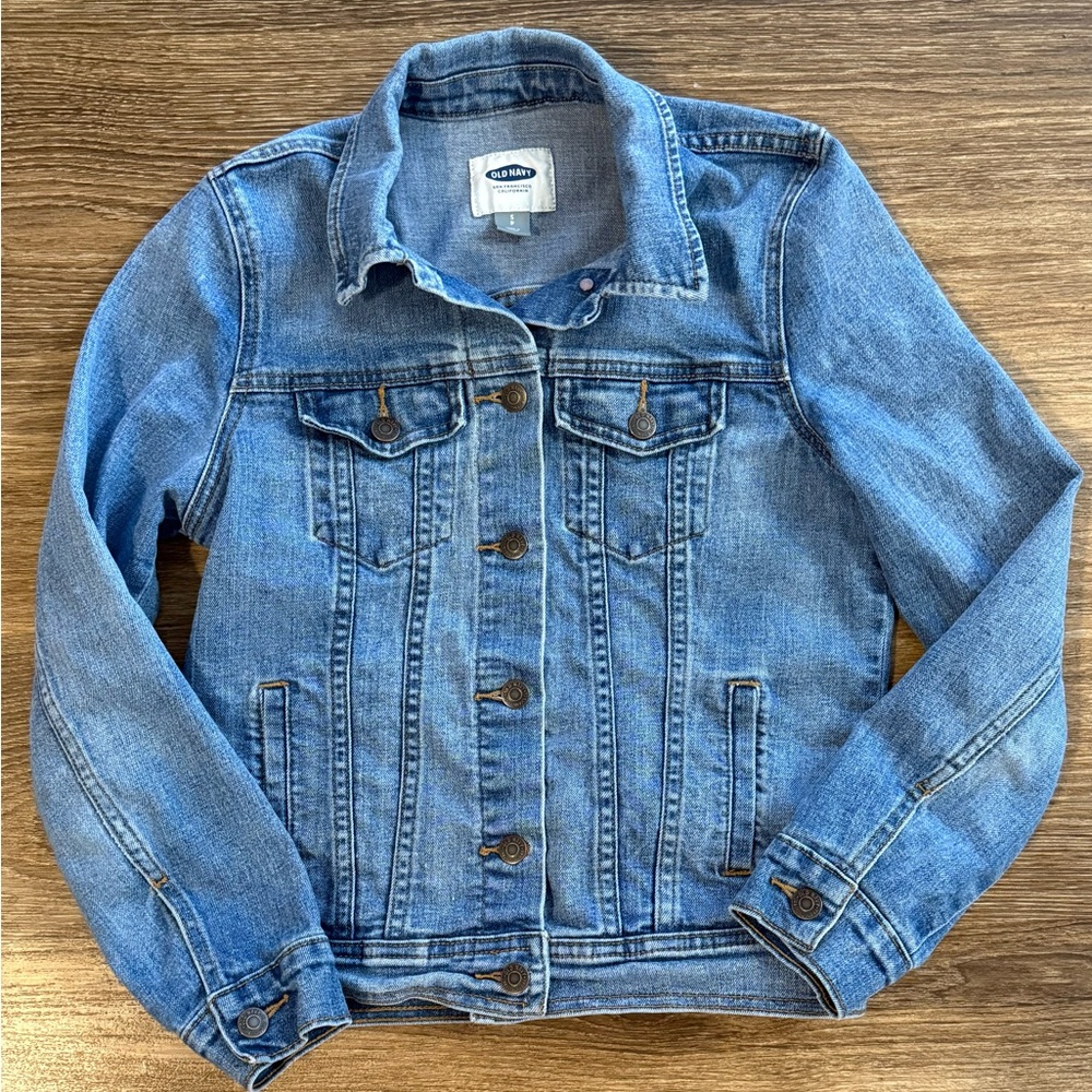Old Navy Women’s Blue Denim Jacket small